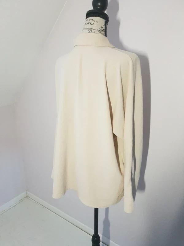 Chemise fluide crème oversize – Taille 42 / 44 - tres bon état – photo 10